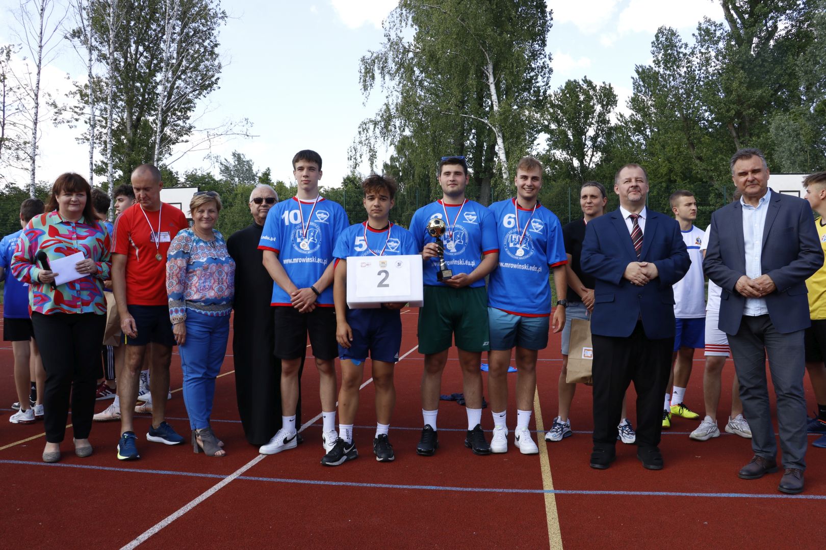 Na zdjęciu: uczestnicy drugiego dnia Dni Antoniańskich, kt&oacute;ry odbył się w&nbsp;poniedziałek, 12 czerwca 2023 roku w&nbsp;Powiatowym Centrum Animacji Społecznej w&nbsp;Tomaszowie Mazowieckim