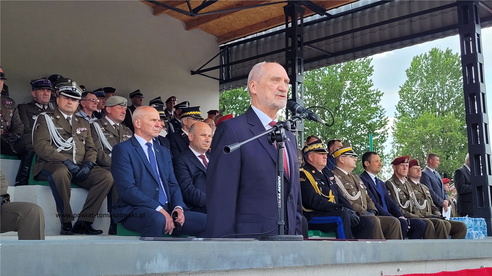 Na zdjęciu: uczestnicy święta 25 Brygady Kawalerii Powietrznej, kt&oacute;re odbyło się w&nbsp;środę, 7 czerwca 2023 roku, na&nbsp;stadionie wojskowym 25 Brygady Kawalerii Powietrznej w&nbsp;Tomaszowie Mazowieckim