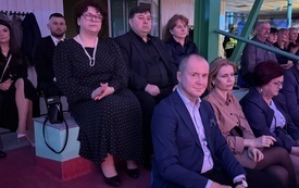 Goście zaproszeni na koncert z okazji Dnia Kobiet