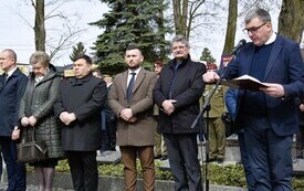 Uroczyste obchody Dnia Pamięci Ofiar Zbrodni Katyńskiej w Tomaszowie Mazowiecki
