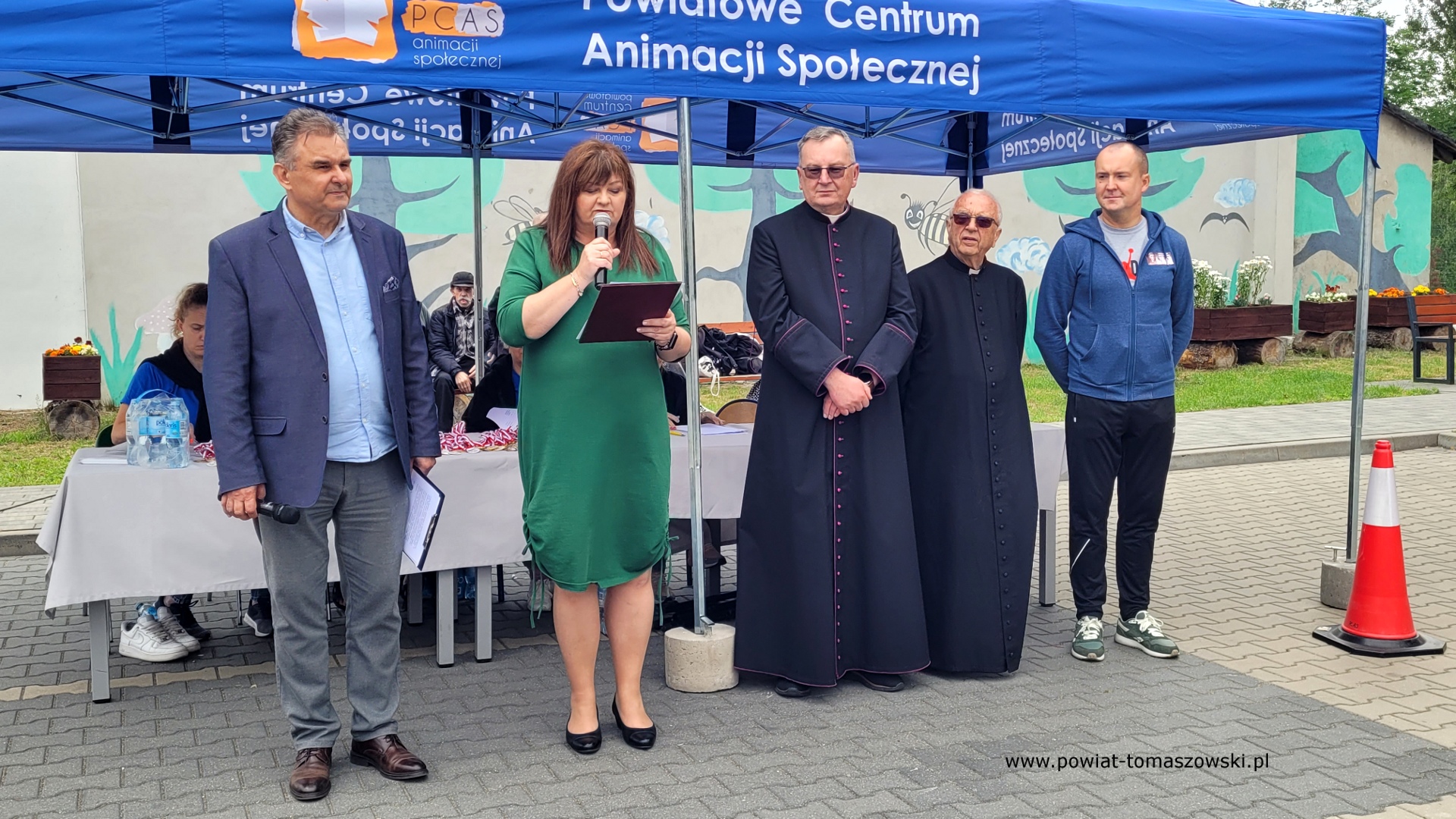 Na zdjęciu: uczestnicy Biegu Antoniańskiego, kt&oacute;ry odbył się w&nbsp;piątek, 13 czerwca 2025 roku, w&nbsp;Powiatowym Centrum Animacji Społecznej. 