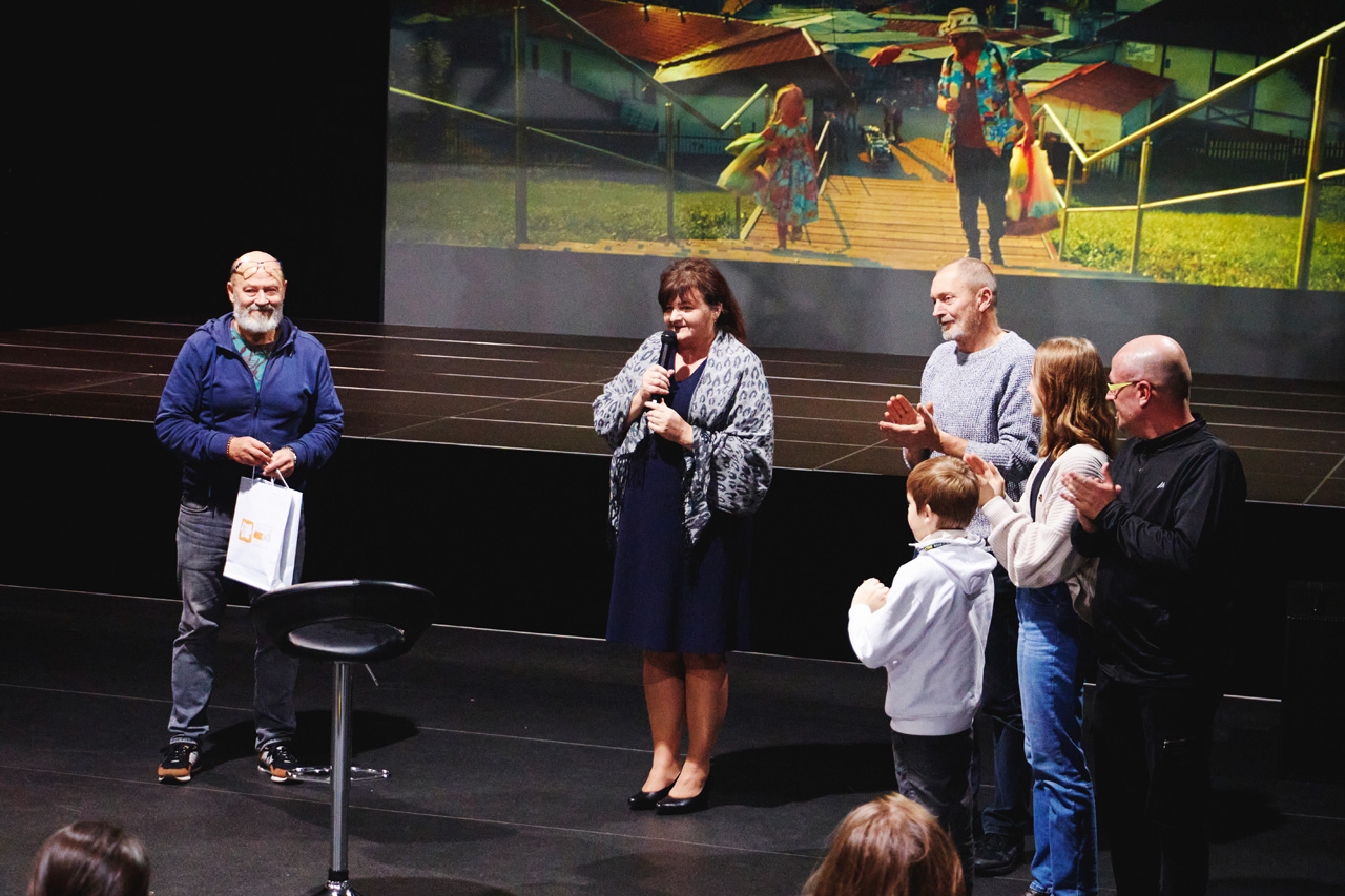 Na zdjęciu: uczestnicy spotkania z&nbsp;Janem Jakubem Kolskim, kt&oacute;re odbyło się w&nbsp;PCAS-ie