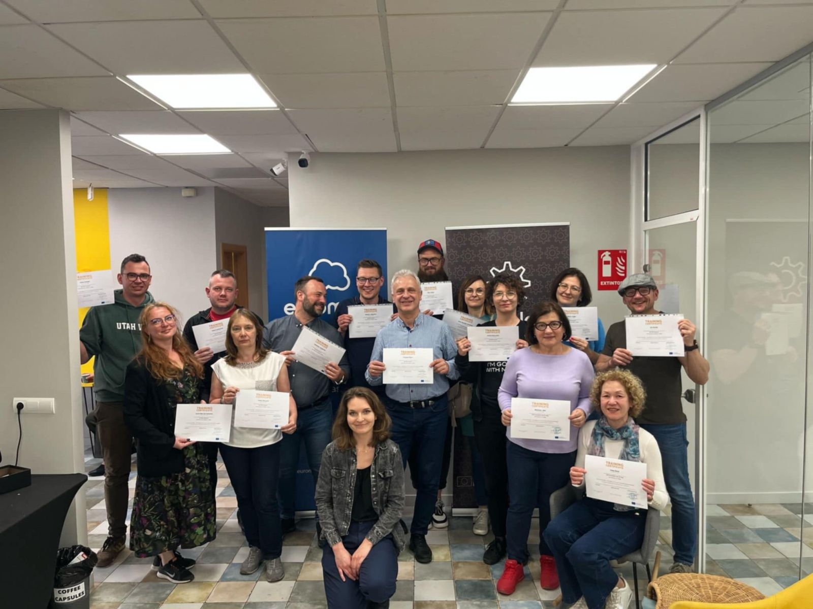 Kadra informatyk&oacute;w ZSP nr 1 z&nbsp;certyfikatami 