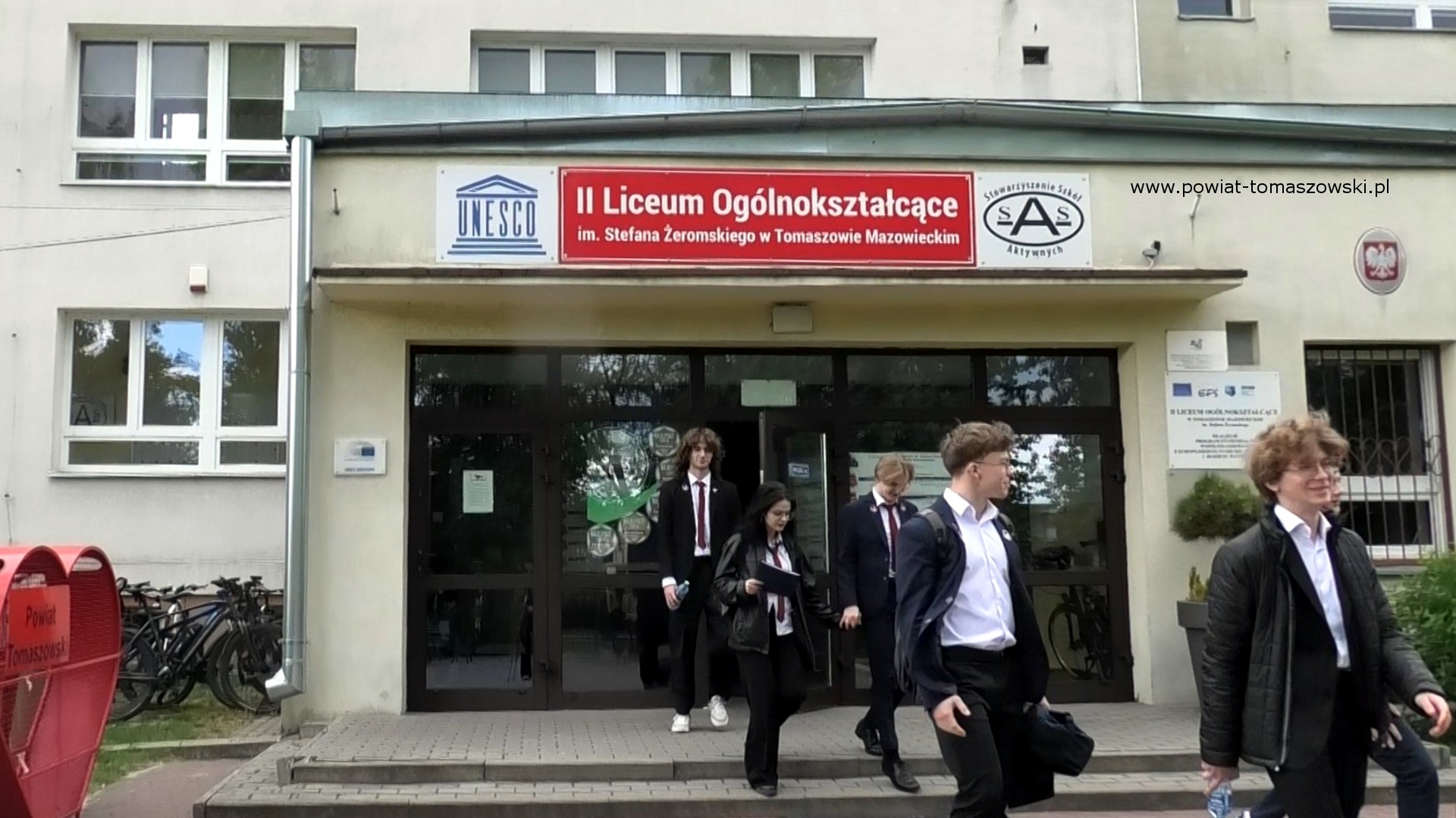 Pierwszy tydzień matur 2025 za nami – uczniowie II LO podzielili się swoimi wrażeniami