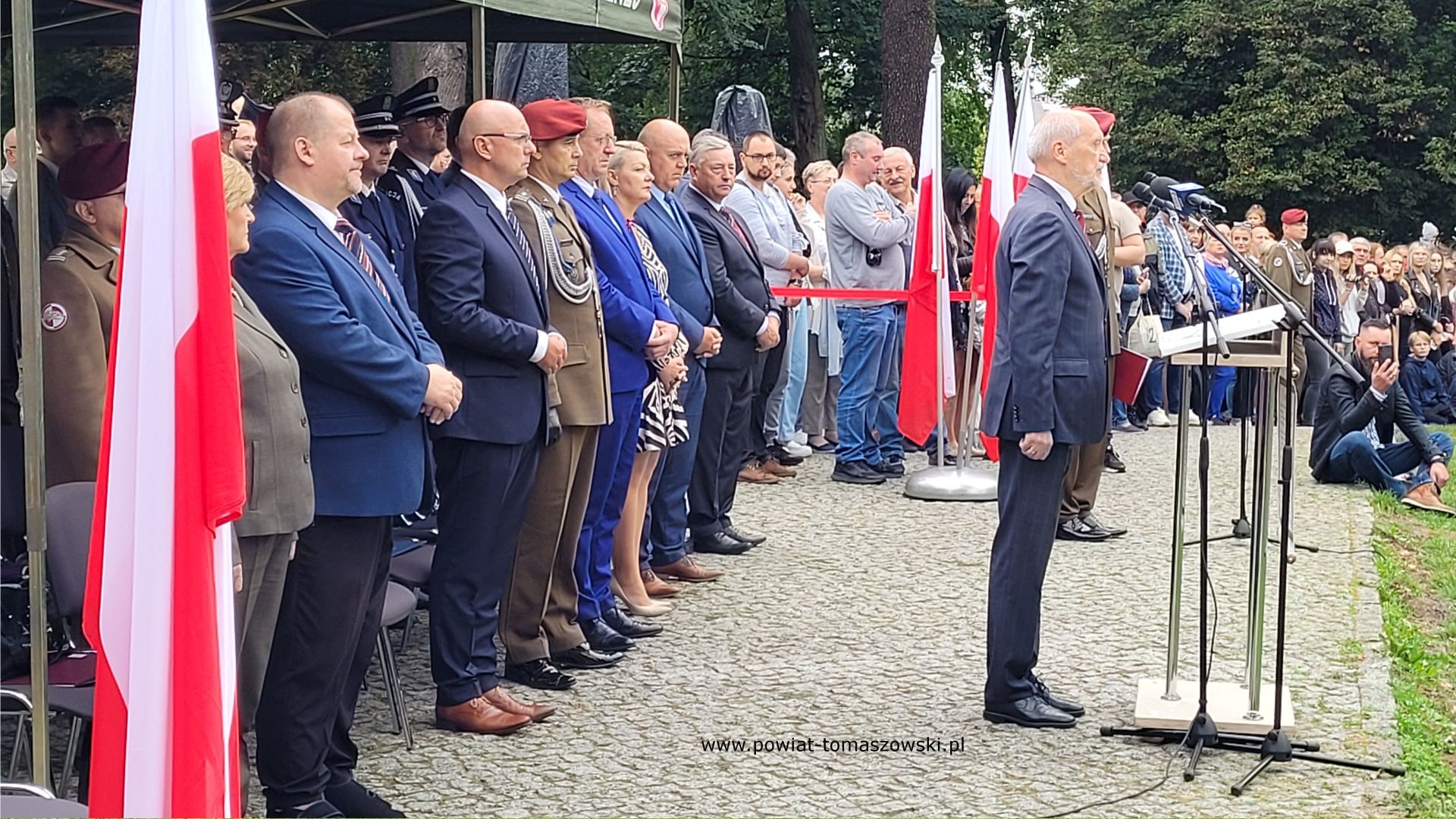 Na zdjęciu: uczestnicy uroczystej przysięgi żołnierzy 7 Batalionu Kawalerii Powietrznej, kt&oacute;ra odbyła się w&nbsp;sobotę, 23 września 2023 roku, w&nbsp;parku w&nbsp;Ujeździe