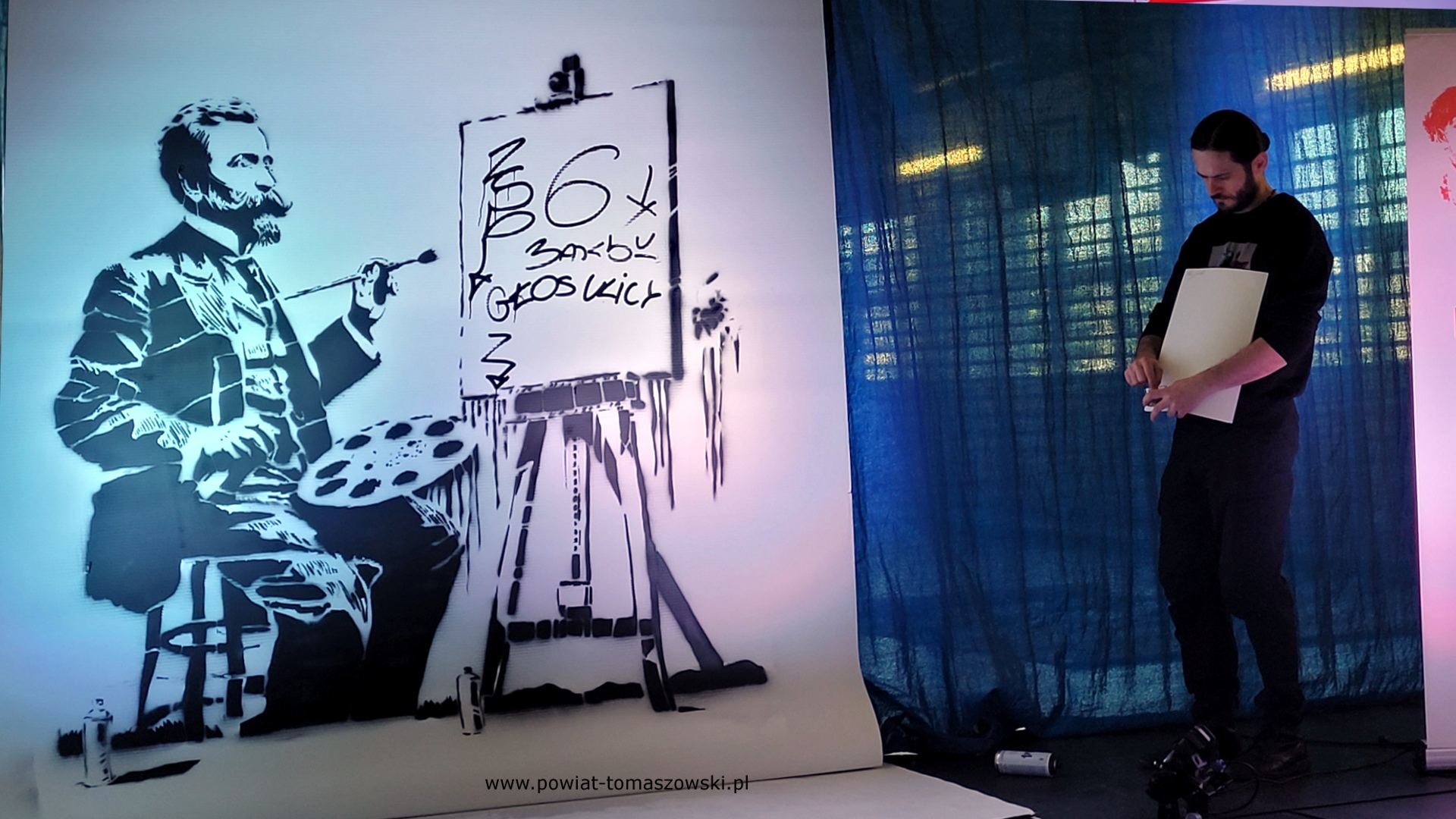 Na zdjęciu: uczestnicy finału XXII Powiatowego Konkursu Plastycznego &bdquo;Zaprojektuj sw&oacute;j świat&rdquo;, kt&oacute;ry odbył się w&nbsp;czwartek, 20 marca 2025 roku, w&nbsp;Zespole Szk&oacute;ł Ponadpodstawowych nr 6 im. Stanisława Wyspiańskiego w&nbsp;Tomaszowie Mazowieckim.