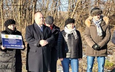 Zdjęcie do Oddanie do użytku wyremontowanej drogi w miejscowości Bartosz&oacute;wka, gmina Rzeczyca