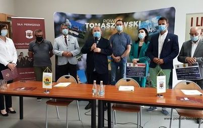 Zdjęcie do Kolejne inwestycje z dofinansowaniem w I LO i ZSP nr 6